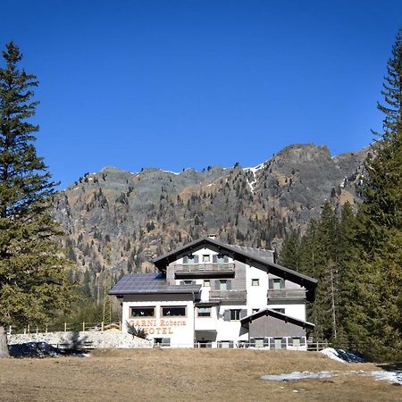 Hotel Garni Roberta Malga Ciapela Zewnętrze zdjęcie